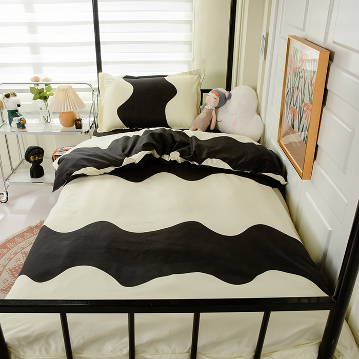 91家纺网 家纺一手货源 找家纺 港岛妹妹 2024新款芦荟棉印花四件套四件套学生床宿舍图 黑白波波