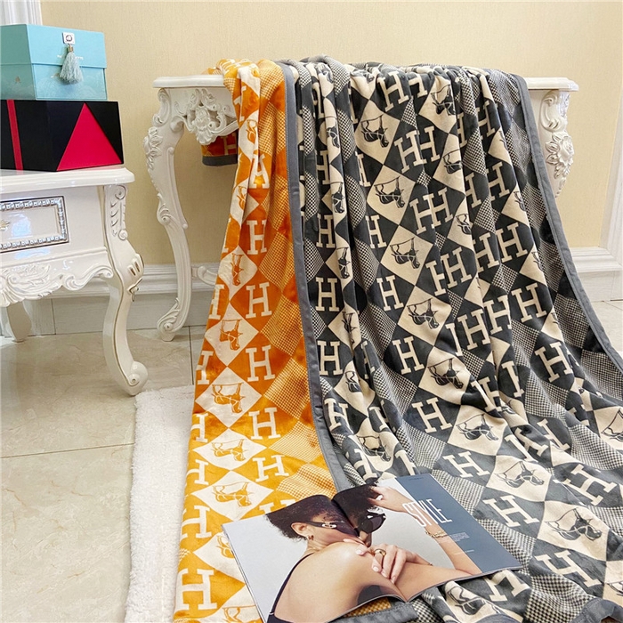 91家纺网 家纺一手货源 找家纺 卡奥家纺 2024新款双层AB版云貂绒毛毯法莱绒休闲盖毯沙发毯空调毯子 罗威