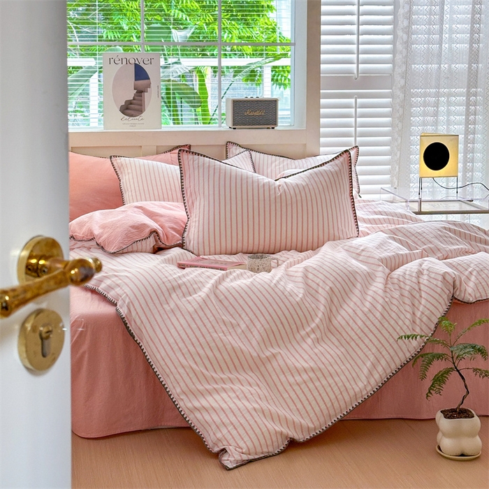 91家纺网 家纺一手货源 找家纺 （总）晚依家纺 2024新款全棉色织水洗棉贝壳边绣三角针工艺四件套--单被套