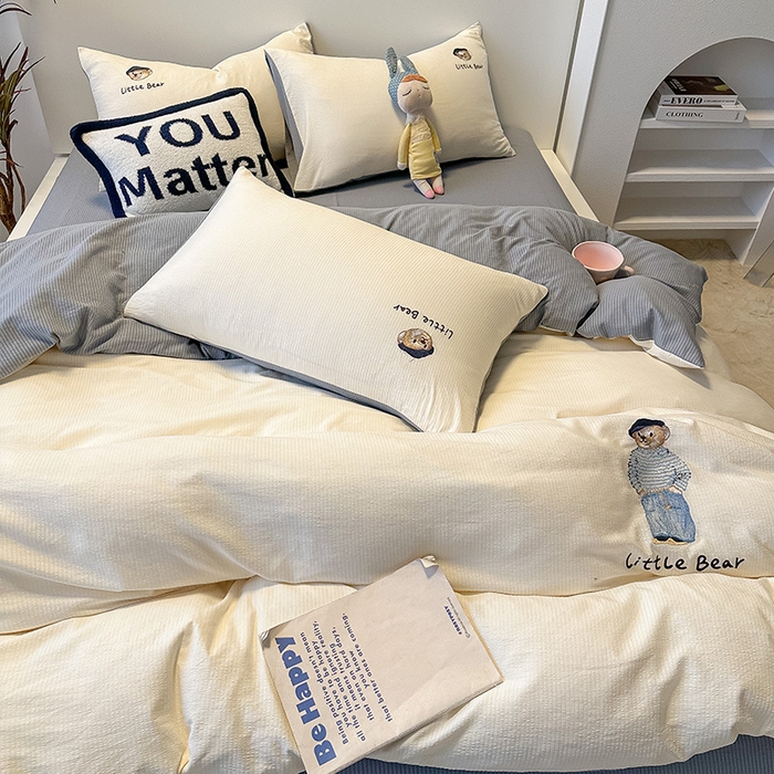 91家纺网 家纺一手货源 找家纺 眠帛家居 2024新款水洗棉提花刺绣四件套-熊先生 熊先生-奶杏