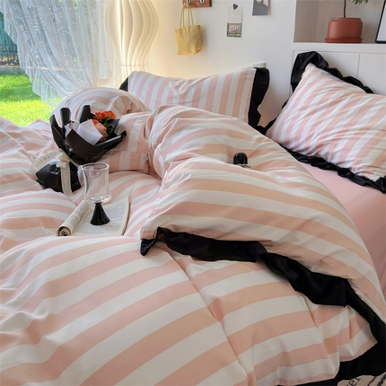 91家纺网 家纺一手货源 找家纺 （总）阿曼达 2024新款ins博主风水洗m波点条纹法式奶油花边款四件套