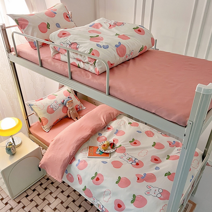 91家纺网 家纺一手货源 找家纺 港岛妹妹 2024新款芦荟棉印花四件套四件套学生床宿舍图 元气桃桃