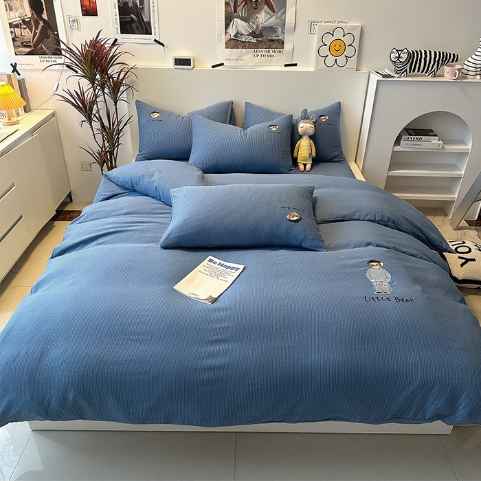 91家纺网 家纺一手货源 找家纺 （总）眠帛家居 2024新款水洗棉提花刺绣四件套-熊先生