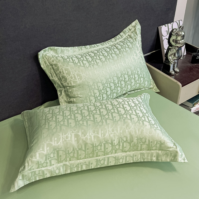 91家纺网 家纺一手货源 找家纺 宅家居 2024新款轻奢高精密贡缎提花臻品真丝四件套 迪奥-绿色