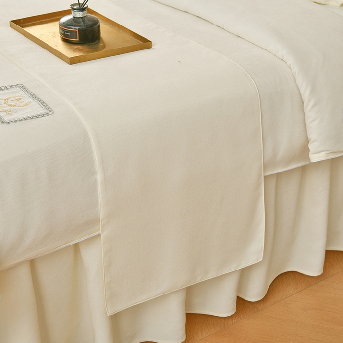 91家纺网 家纺一手货源 找家纺 （总）不打烊家纺  (原春恩家纺) 2025新款贡棉美容床罩系列套件-艾米尔