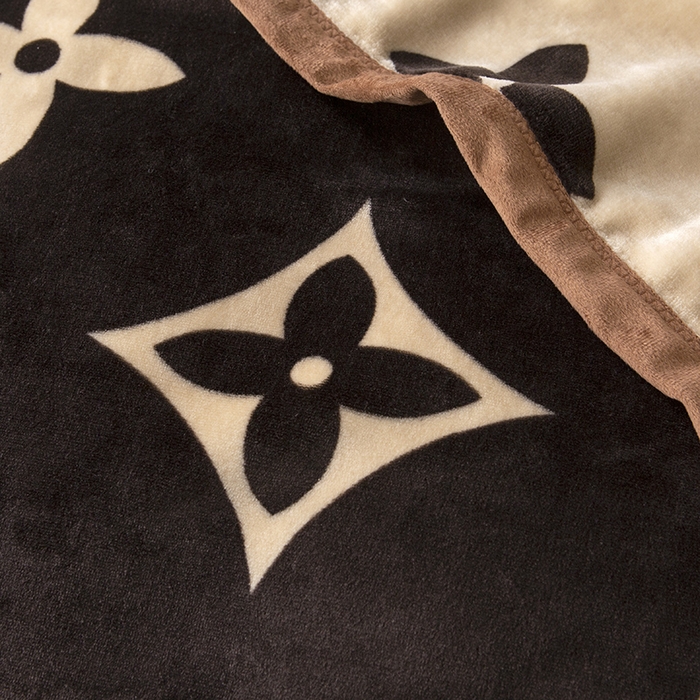 91家纺网 家纺一手货源 找家纺 卡奥家纺 2024新款双层AB版云貂绒毛毯法莱绒休闲盖毯沙发毯空调毯子 星洛咖