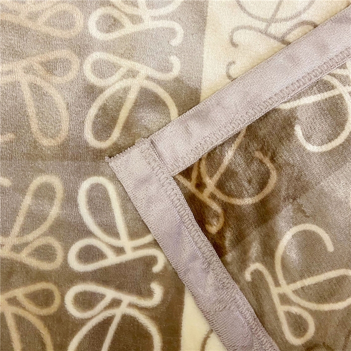 91家纺网 家纺一手货源 找家纺 卡奥家纺 2024新款双层AB版云貂绒毛毯法莱绒休闲盖毯沙发毯空调毯子 贝尼丝