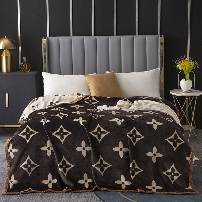 91家纺网 家纺一手货源 找家纺 卡奥家纺 2024新款双层AB版云貂绒毛毯法莱绒休闲盖毯沙发毯空调毯子 星洛咖