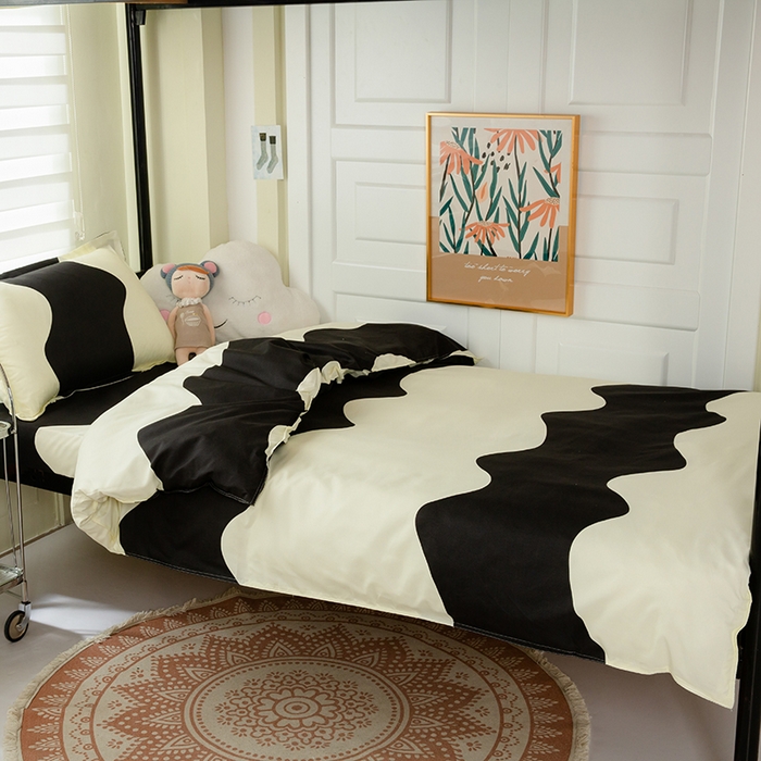 91家纺网 家纺一手货源 找家纺 港岛妹妹 2024新款芦荟棉印花四件套四件套学生床宿舍图 黑白波波