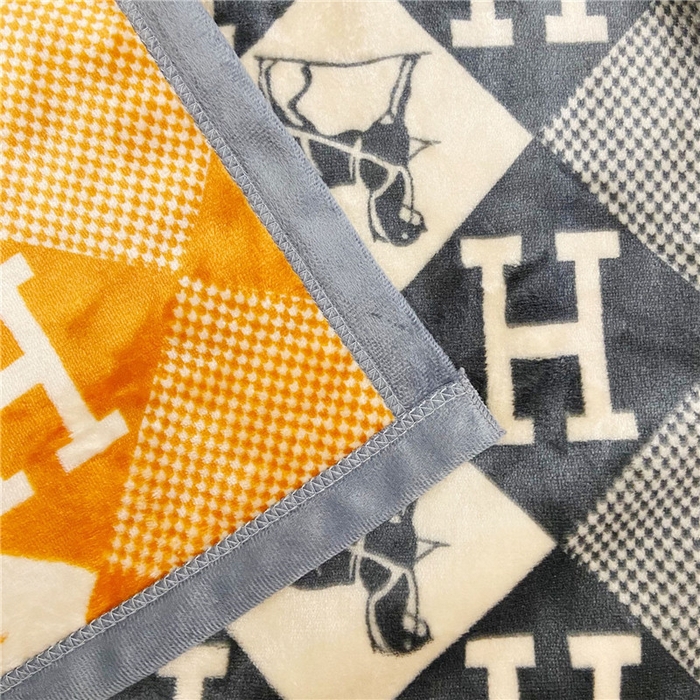 91家纺网 家纺一手货源 找家纺 卡奥家纺 2024新款双层AB版云貂绒毛毯法莱绒休闲盖毯沙发毯空调毯子 罗威