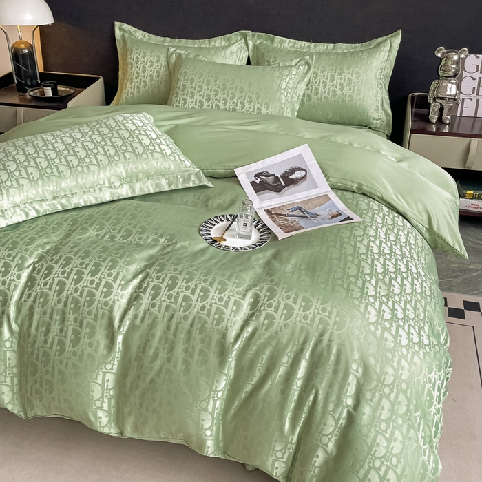 91家纺网 家纺一手货源 找家纺 宅家居 2024新款轻奢高精密贡缎提花臻品真丝四件套 迪奥-绿色