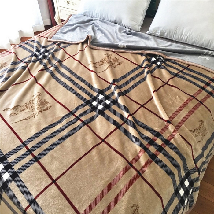 91家纺网 家纺一手货源 找家纺 卡奥家纺 2024新款双层AB版云貂绒毛毯法莱绒休闲盖毯沙发毯空调毯子 宝格