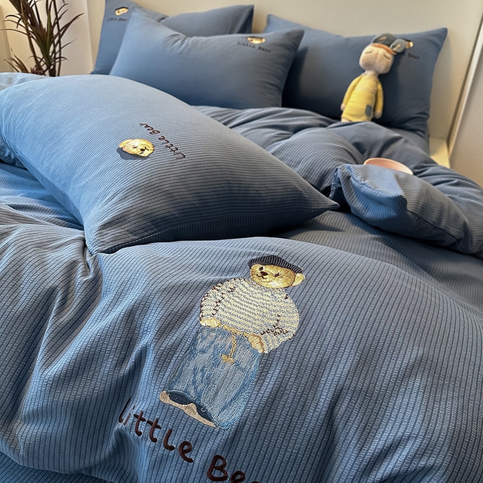 91家纺网 家纺一手货源 找家纺 （总）眠帛家居 2024新款水洗棉提花刺绣四件套-熊先生