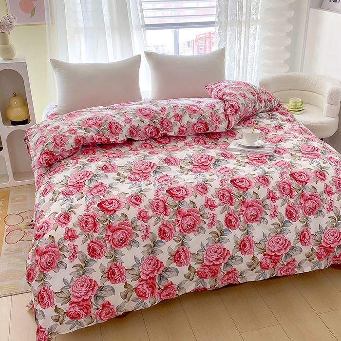 91家纺网 家纺一手货源 找家纺 梵巢家纺 芦荟棉被套，被罩化纤被套恋恋花语