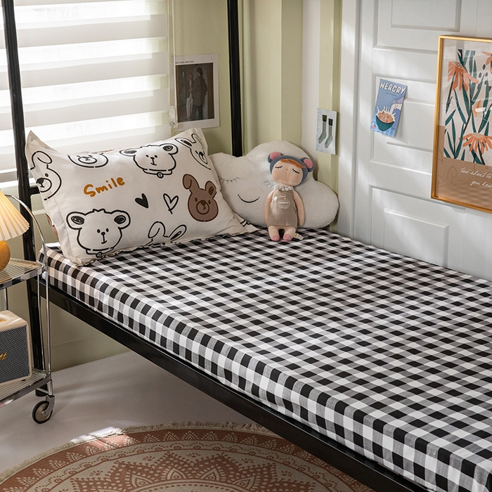 91家纺网 家纺一手货源 找家纺 港岛妹妹 2024新款芦荟棉印花四件套四件套学生床宿舍图 游乐园