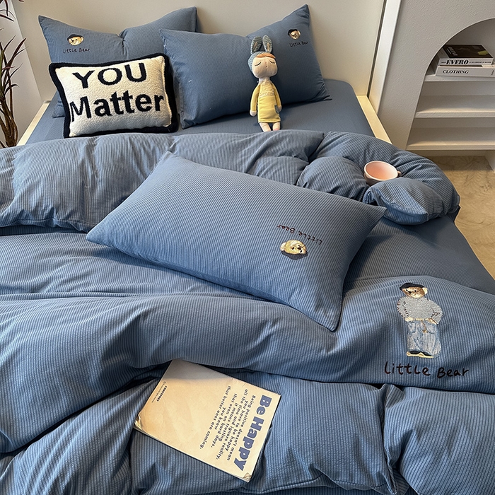 91家纺网 家纺一手货源 找家纺 （总）眠帛家居 2024新款水洗棉提花刺绣四件套-熊先生