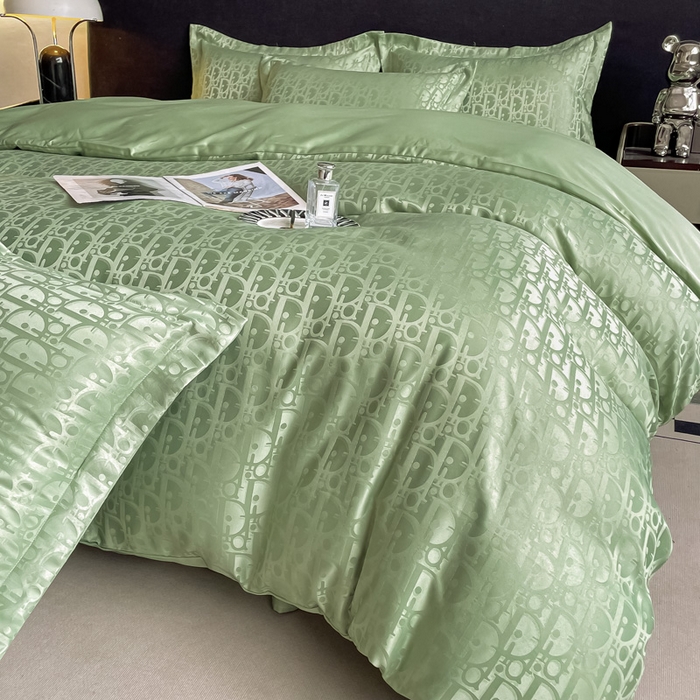 91家纺网 家纺一手货源 找家纺 宅家居 2024新款轻奢高精密贡缎提花臻品真丝四件套 迪奥-绿色