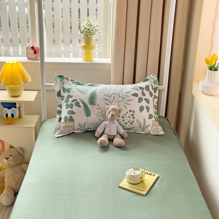 91家纺网 家纺一手货源 找家纺 港岛妹妹 2024新款芦荟棉印花四件套四件套学生床宿舍图 依叶