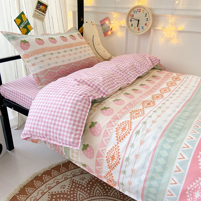 91家纺网 家纺一手货源 找家纺 港岛妹妹 2024新款芦荟棉印花四件套四件套学生床宿舍图 芝芝莓莓