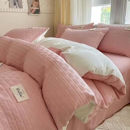 91家纺网 家纺一手货源 找家纺 沐辰 2024新款亲肤水洗棉云朵泡泡系列四件套 云朵泡泡-英伦玫瑰