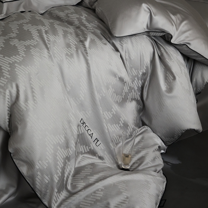 91家纺网 家纺一手货源 找家纺 安莱生活 2024新款60S天丝棉提花四件套三系列（银丝款）--天丝棉铂金商务款 锦瑟-雅灰