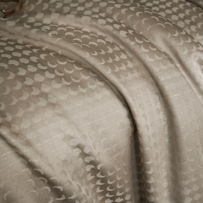 91家纺网 家纺一手货源 找家纺 安莱生活 2024新款60S天丝棉提花四件套三系列（银丝款）--天丝棉铂金简奢款 弦月-京华驼