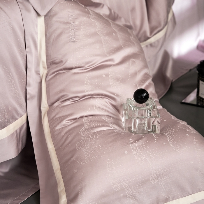 91家纺网 家纺一手货源 找家纺 安莱生活 2024新款60S天丝棉提花四件套三系列（银丝款）--天丝棉铂金星晴系列 星雨-薄汗紫