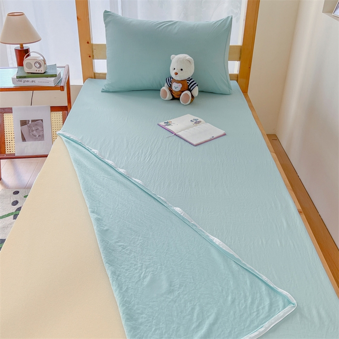 91家纺网 家纺一手货源 找家纺 多品家纺 2024新款水洗棉皱皱纱双层纱学生三件套四件套 糯米蓝条