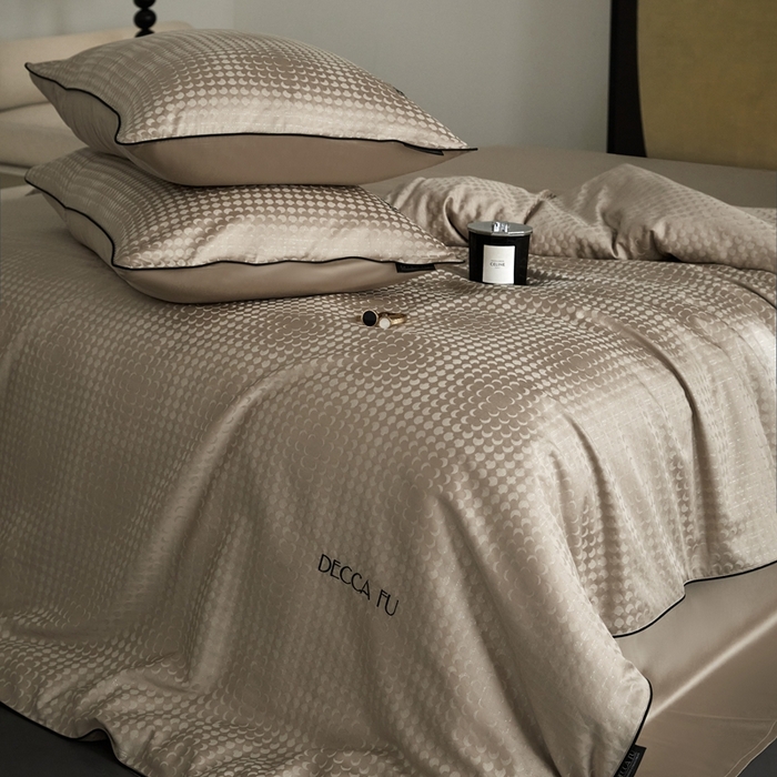 91家纺网 家纺一手货源 找家纺 安莱生活 2024新款60S天丝棉提花四件套三系列（银丝款）--天丝棉铂金简奢款 弦月-京华驼