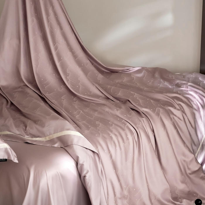 91家纺网 家纺一手货源 找家纺 安莱生活 2024新款60S天丝棉提花四件套三系列（银丝款）--天丝棉铂金星晴系列 星雨-薄汗紫