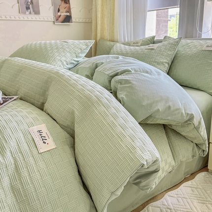 91家纺网 家纺一手货源 找家纺 沐辰 2024新款亲肤水洗棉云朵泡泡系列四件套 云朵泡泡-麦田绿