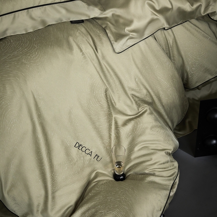 91家纺网 家纺一手货源 找家纺 安莱生活 2024新款60S天丝棉提花四件套三系列（银丝款）--天丝棉铂金商务款 牧云-香辰绿