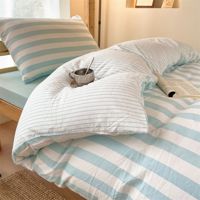 91家纺网 家纺一手货源 找家纺 多品家纺 2024新款水洗棉皱皱纱双层纱学生三件套四件套 糯米蓝条