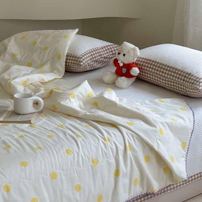 91家纺网 家纺一手货源 找家纺 洋铭区（原狠狠爱） 2024新款贝壳边全棉印花夏被 黄小圆