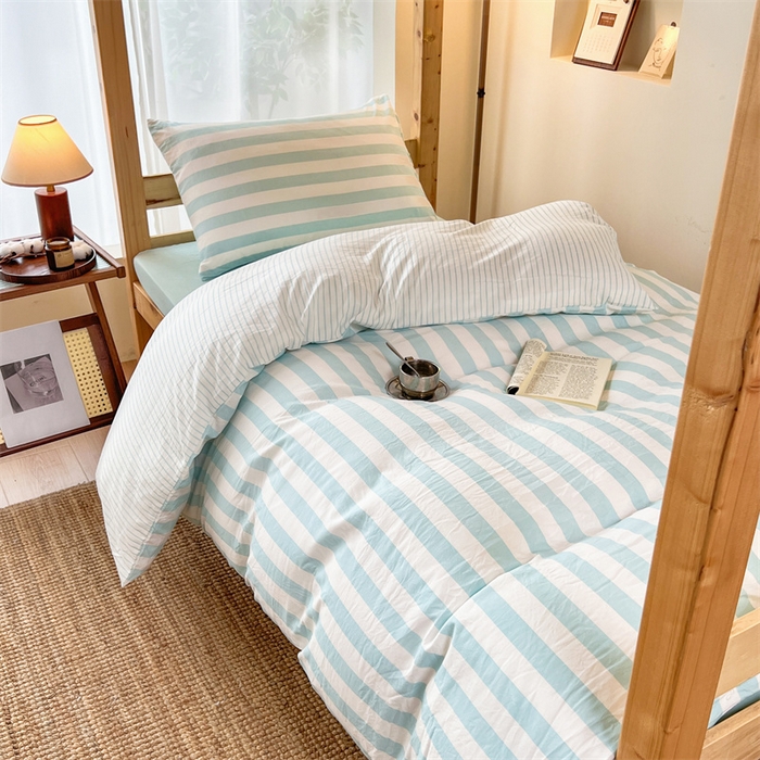 91家纺网 家纺一手货源 找家纺 多品家纺 2024新款水洗棉皱皱纱双层纱学生三件套四件套 糯米蓝条