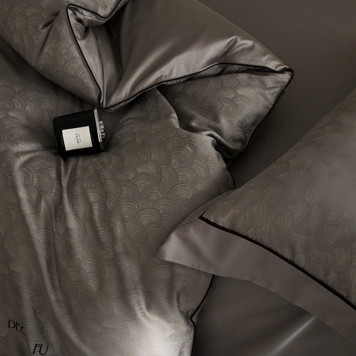 91家纺网 家纺一手货源 找家纺 安莱生活 2024新款60S天丝棉提花四件套三系列（银丝款）--天丝棉铂金商务款 和也-巧克力