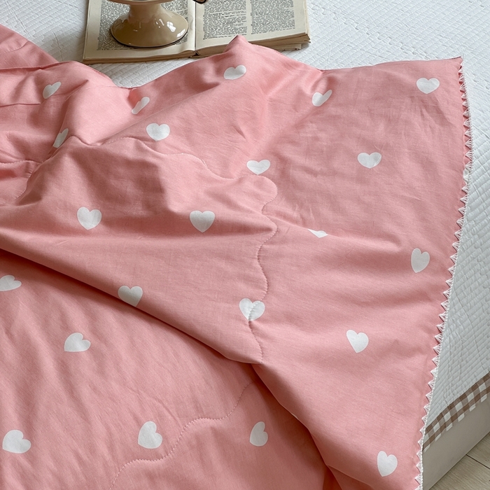 91家纺网 家纺一手货源 找家纺 （总）洋铭区（原狠狠爱） 2024新款贝壳边全棉印花夏被