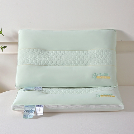 91家纺网 家纺一手货源 找家纺 浩宇  2024新款冰丝乳胶枕芯定型护颈助眠枕头成人家用头枕48*74cm一只 水绿