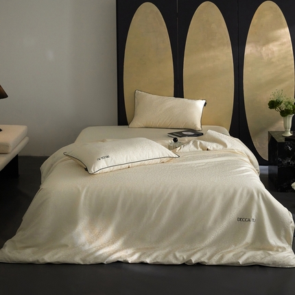 91家纺网 家纺一手货源 找家纺 安莱生活 2024新款60S天丝棉提花四件套三系列（银丝款）--天丝棉铂金简奢款 斯科尔-黄白游