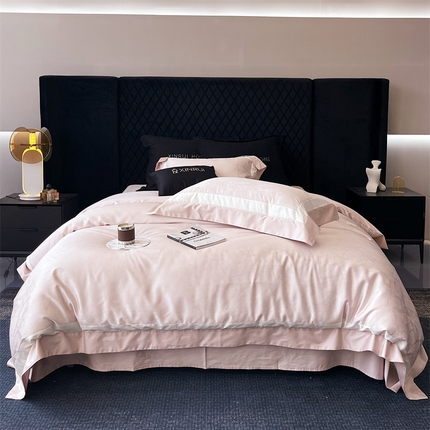 91家纺网 家纺一手货源 找家纺 （总）馨蕊家居  2024新款奥地利兰精天丝刺绣拼角四件套-流金岁月