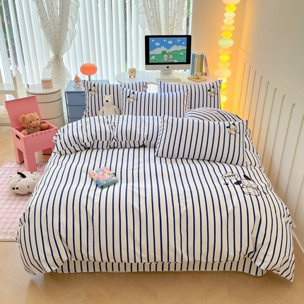 91家纺网 家纺一手货源 找家纺 雅居纺 2024新款全棉绣花老粗布单被套四件套 Happy小狗