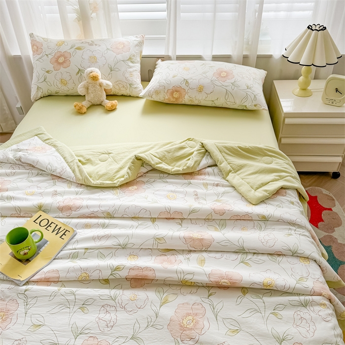 91家纺网 家纺一手货源 找家纺 美梦里 2024新款A类水洗棉棉花夏被 花季