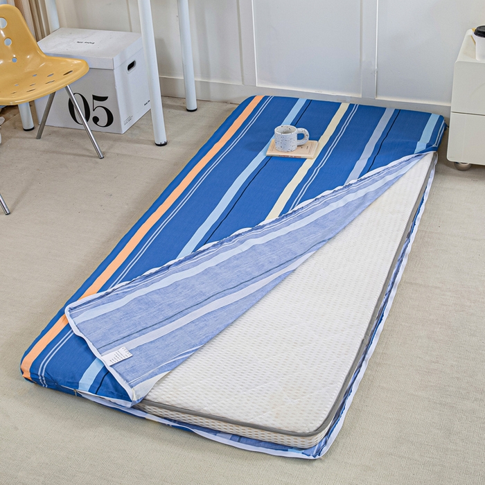 91家纺网 家纺一手货源 找家纺 锦润家纺 2024新款13372床笠床垫套全棉印花三件套莫克-蓝