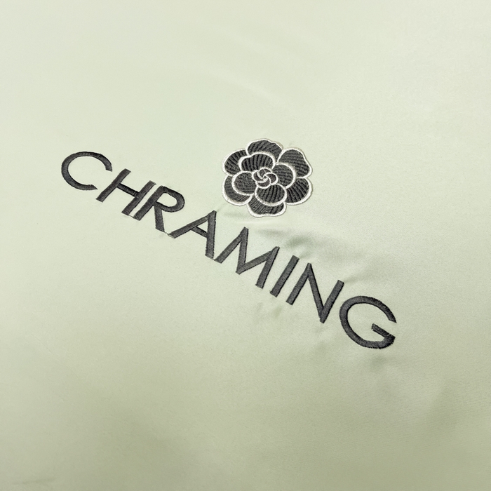 91家纺网 家纺一手货源 找家纺 笠裙家纺 2024新款水洗真丝刺绣床笠系列  浅豆绿