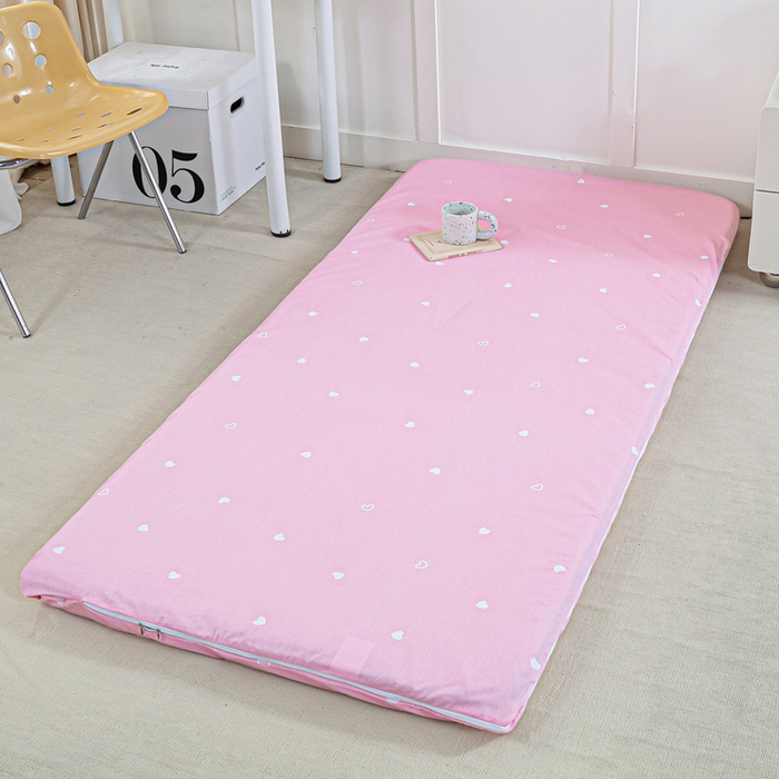 91家纺网 家纺一手货源 找家纺 锦润家纺 2024新款13372床笠床垫套全棉印花三件套玲珑花镜-粉