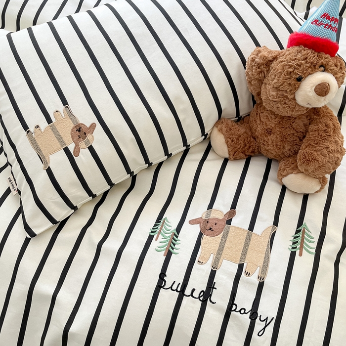 91家纺网 家纺一手货源 找家纺 雅居纺 2024新款全棉绣花老粗布单被套四件套 小绵羊