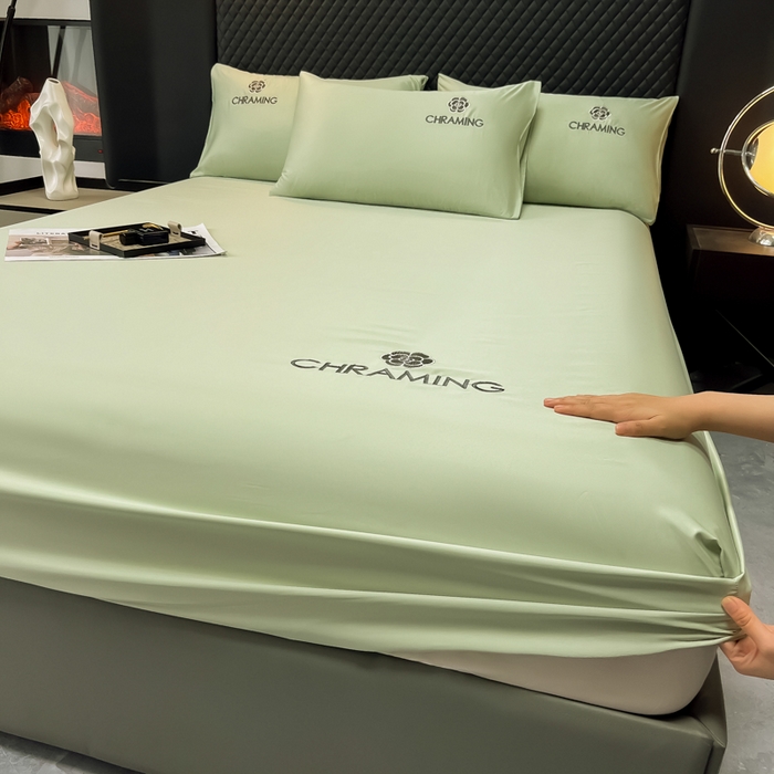 91家纺网 家纺一手货源 找家纺 笠裙家纺 2024新款水洗真丝刺绣床笠系列  浅豆绿