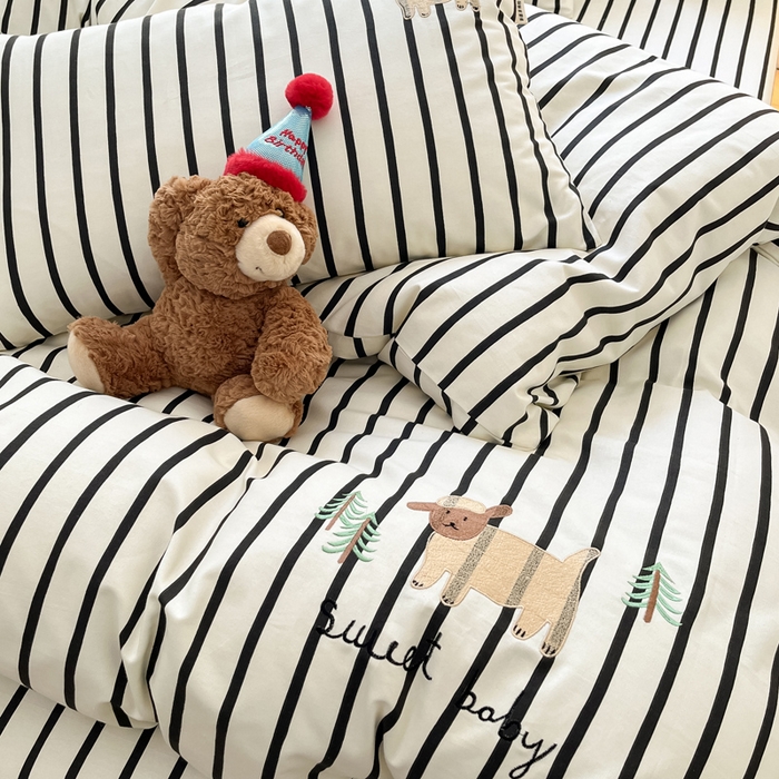 91家纺网 家纺一手货源 找家纺 雅居纺 2024新款全棉绣花老粗布单被套四件套 小绵羊