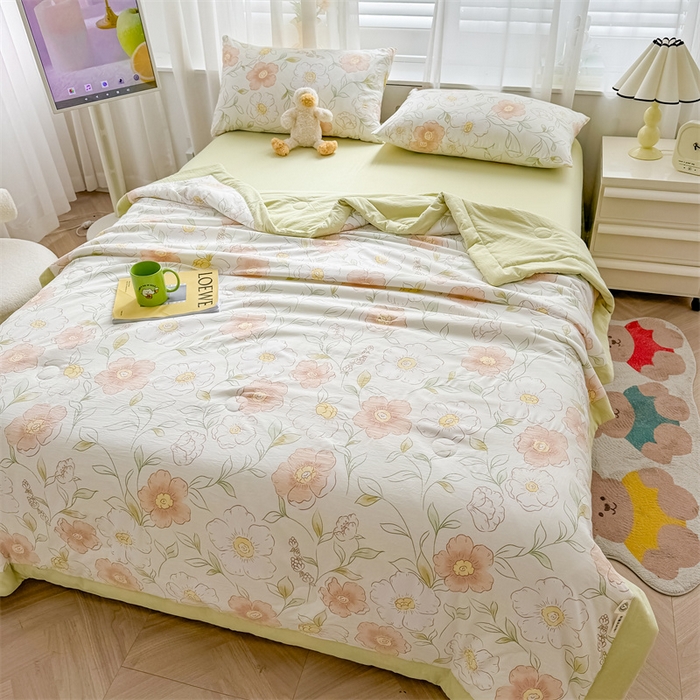 91家纺网 家纺一手货源 找家纺 美梦里 2024新款A类水洗棉棉花夏被 花季