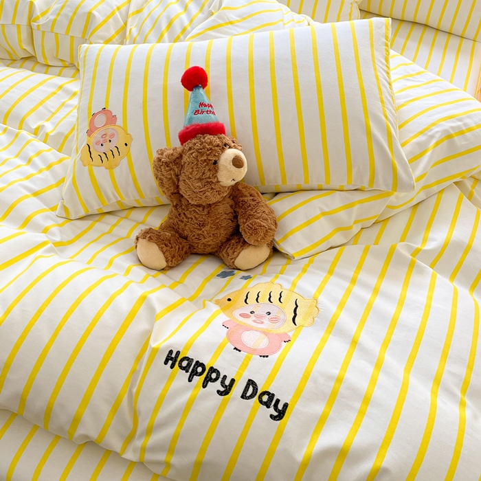 91家纺网 家纺一手货源 找家纺 雅居纺 2024新款全棉绣花老粗布单被套四件套 小海狸黄